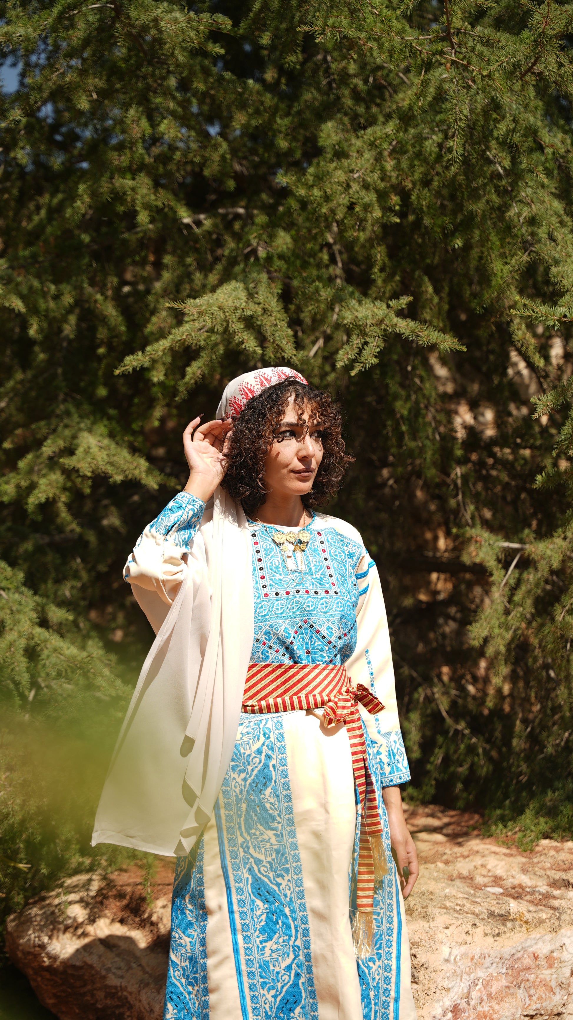 Beige Khirka with 5 Interchangeable Colors