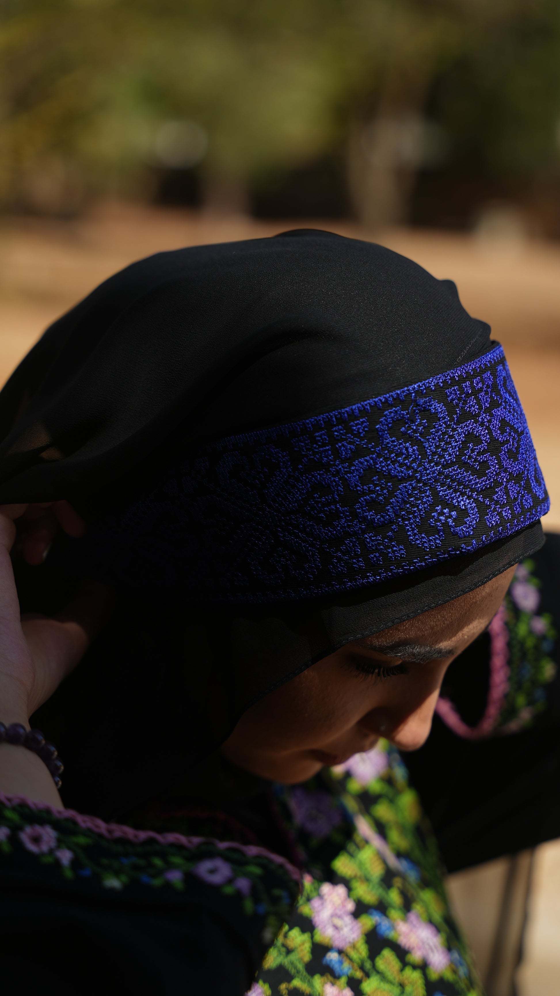 Black Khirka with 5 Color Tatreez Interchangeable Bandanas